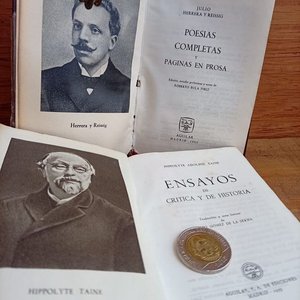 Dos Libros Antiguos de Editorial Aguilar: Poesías Completas y Ensayos - imagen 2