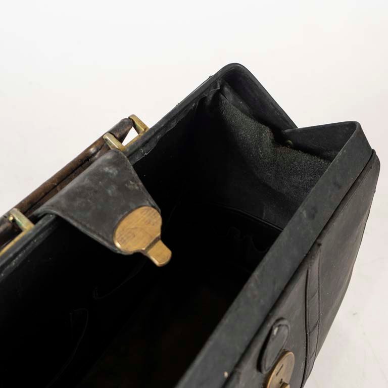 Item 2103495 - Image 1