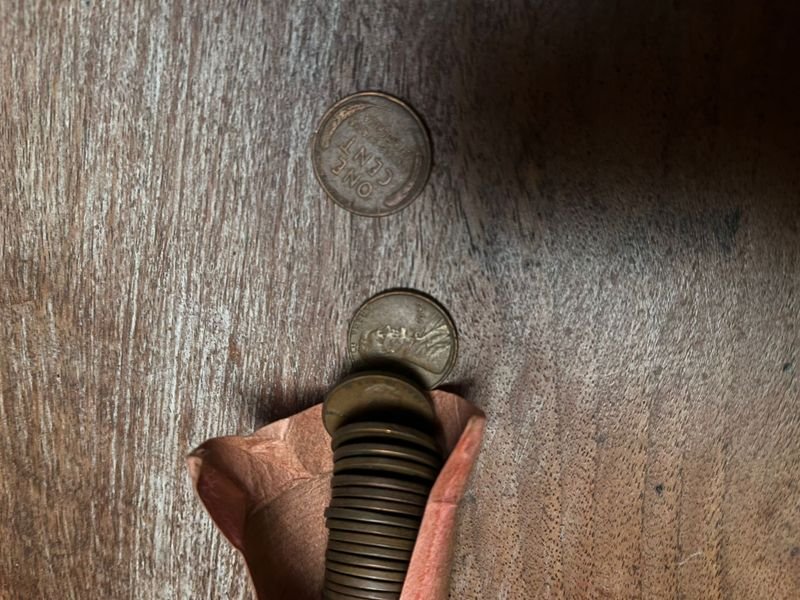 Monedas de un centavo, papel moneda y accesorios - imagen 2