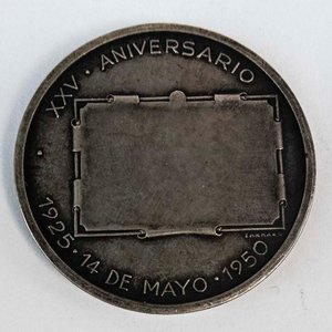 Medalla de Plata Uruguay 1950 - 25 Aniversario Caja de Jubilaciones Bancarias - imagen 2