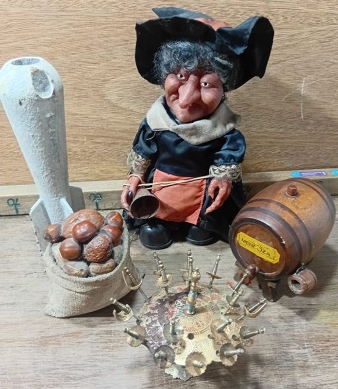 Lote Bruja, Pinchos de Copetín y Accesorios para el Hogar - imagen 2