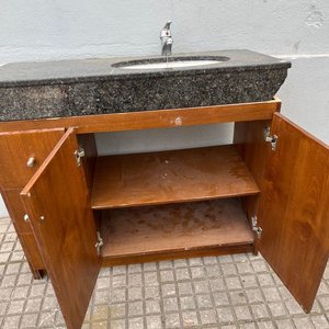 Mueble de Baño Bajo Mesada con Pileta de Mármol y Grifería - imagen 4