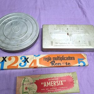 Lote de Colección: Lata Antigua, Regla Multiplicadora Renate y Encendedor Amersix - imagen 1