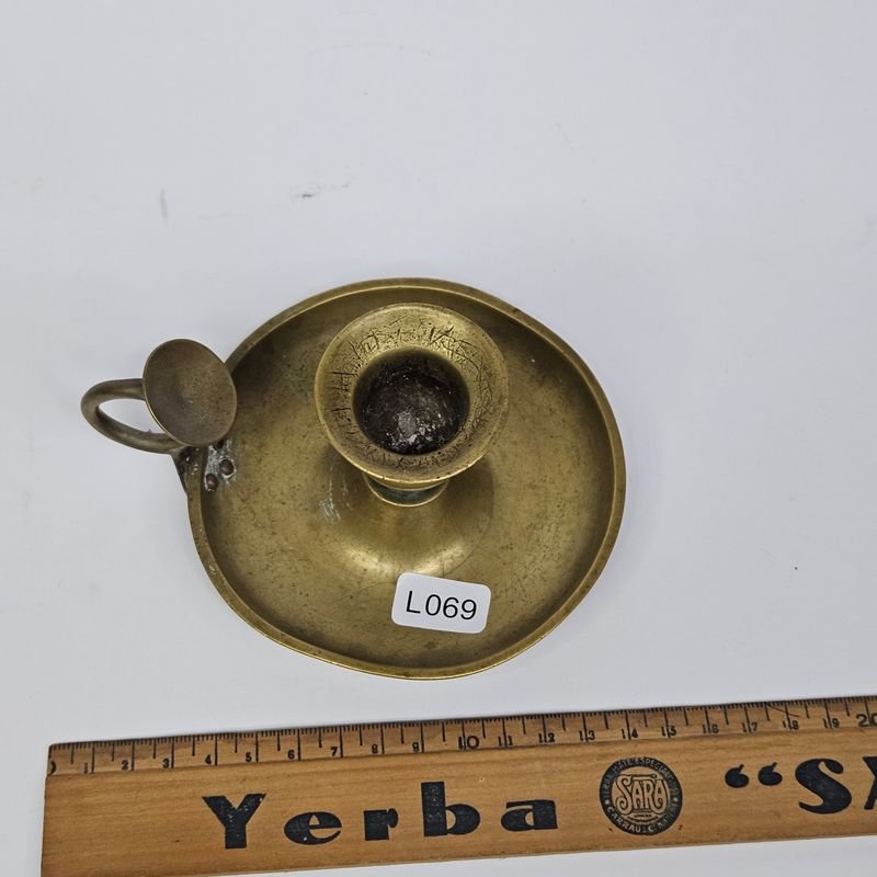 Palmatoria de bronce con candelero y cuchara - imagen 2