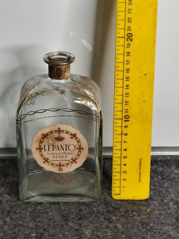 Botella Antigua de Brandy Lepanto Jerez González Byass Española