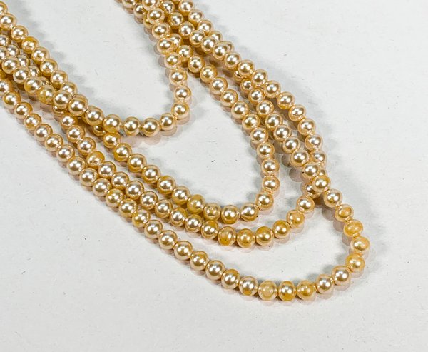Collar de perlas fantasía de cuatro vueltas con broche - imagen 4
