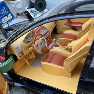 Auto a Control Remoto Negro Escala 1:4 "Gallop" con Accesorios - imagen 9