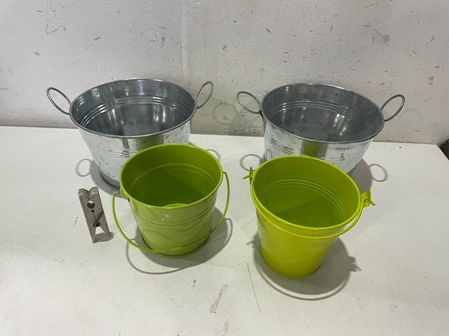 Item 27489 - Image 0