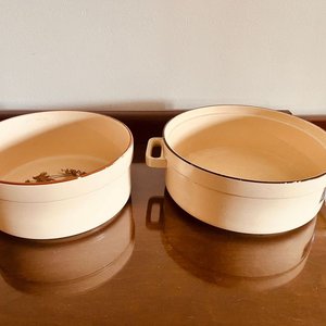 Dos Fuentes Ovaladas de Porcelana Le Cerf con Diseño de Ciervos - imagen 1