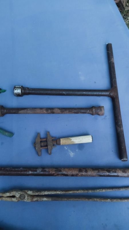 Item 880445 - Image 1