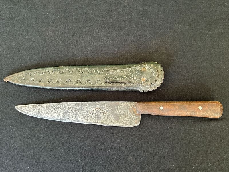 Lote anterior: Cuchillo de campo antiguo y raro Marca Sapo