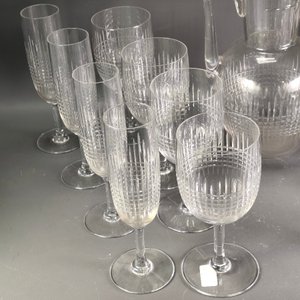 Juego de Jarra y 16 Copas de Cristal Hialino Tallado - imagen 3