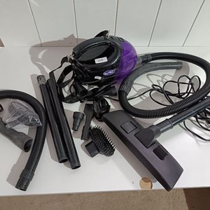 Aspiradora Portátil Eléctrica con Accesorios - imagen 3