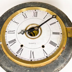 Reloj de Pared Antiguo con Péndulo y Llave, Caja de Madera - imagen 6