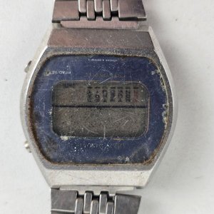 Par de Relojes Citizen Vintage Automático y Digital - imagen 4