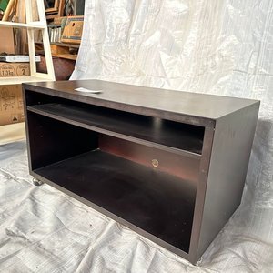 Lote anterior: Rack de tv u otro uso con medidas en foto, muy buen estado y buena madera