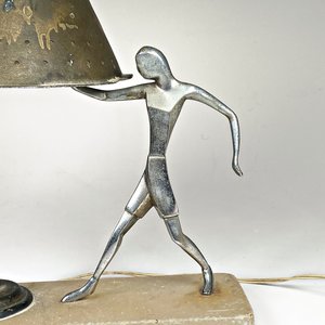 Lámpara de Mesa Art Decó con Figura Humana y Base de Mármol - imagen 3