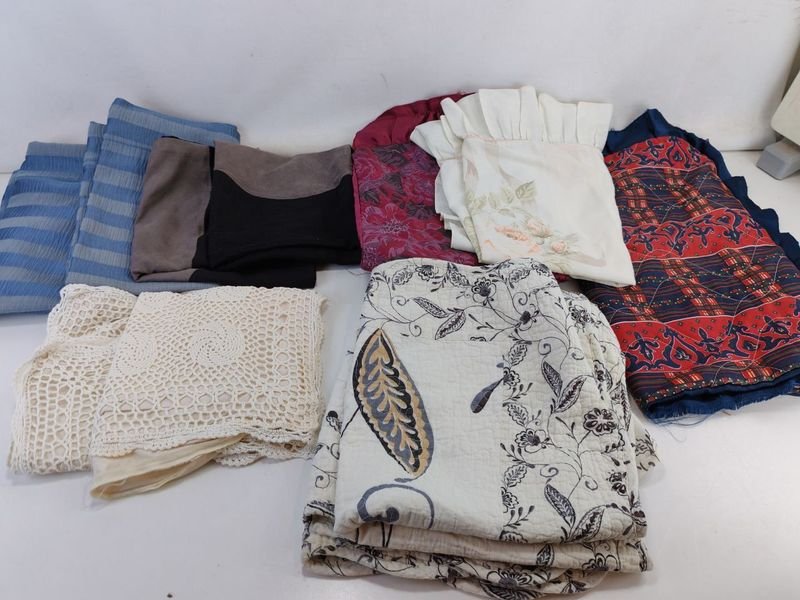 Item 876835 - Image 2