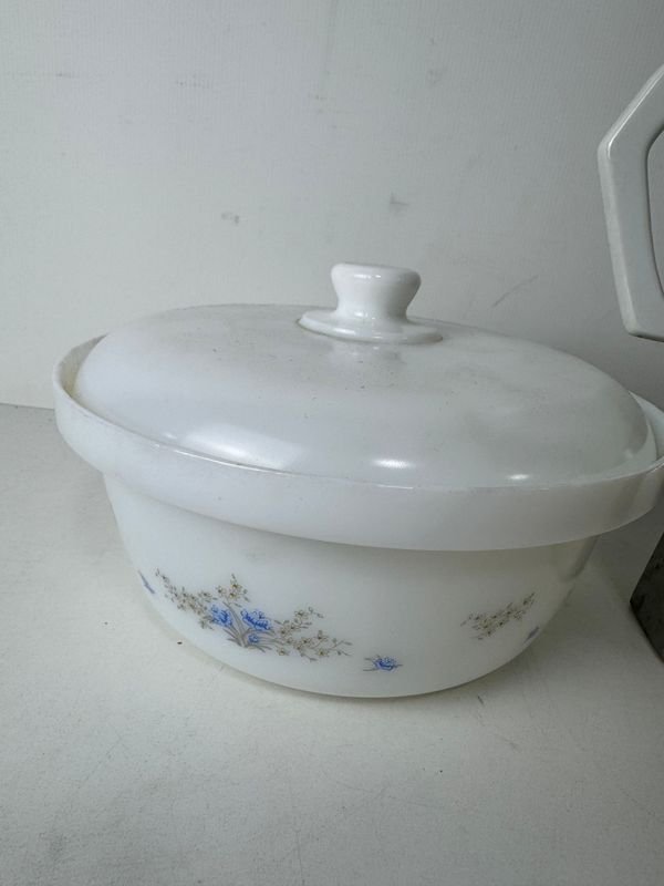 Item 879619 - Image 1