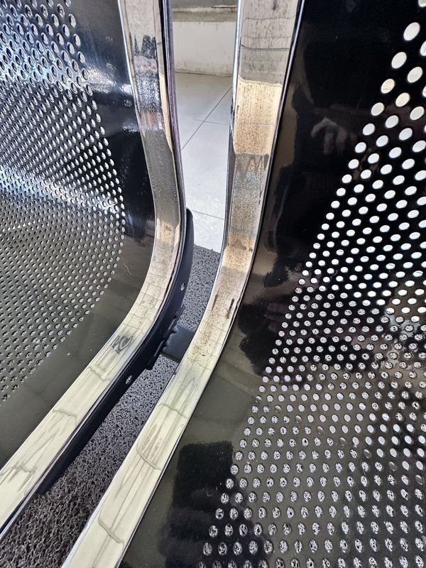 Silla de Tandem de 3 Asientos con Marco de Metal Chromeado - imagen 6