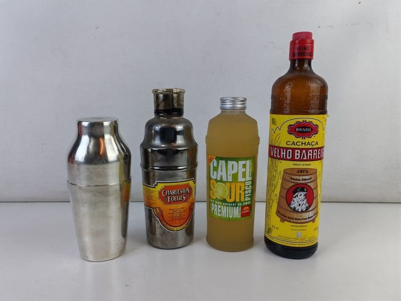 Lote anterior: Bebidas Y Vaso Mezclador - Ensamblaje de botellas y vasos