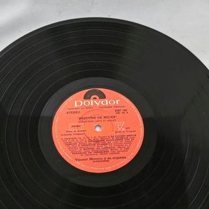 Disco de Vinilo Vincent Morocco y su Orquesta "Perfume de Mujer" - imagen 3