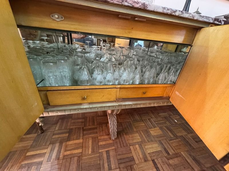 Aparador Francés con Marmol y Decoración - imagen 18
