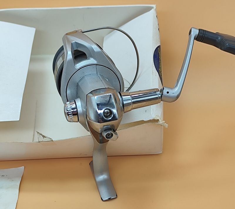 Reel frontal Daiwa Sweepfire 4000 - NUEVO SIN USO ALGUNO - imagen 7