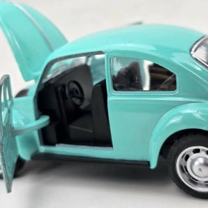 Auto a Escala Metálico Volkswagen Escarabajo Celeste - imagen 4