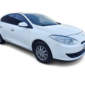 Renault Fluence Blanco Sedán 2011 - imagen 2