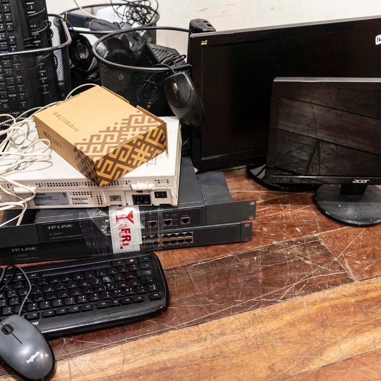 Item 2104411 - Image 1