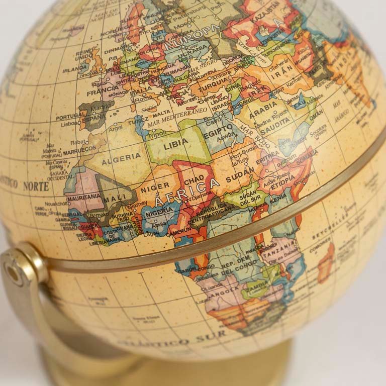 Item 2114111 - Image 1