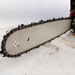 Motosierra a Nafta Roja - Sin Probar - imagen 3