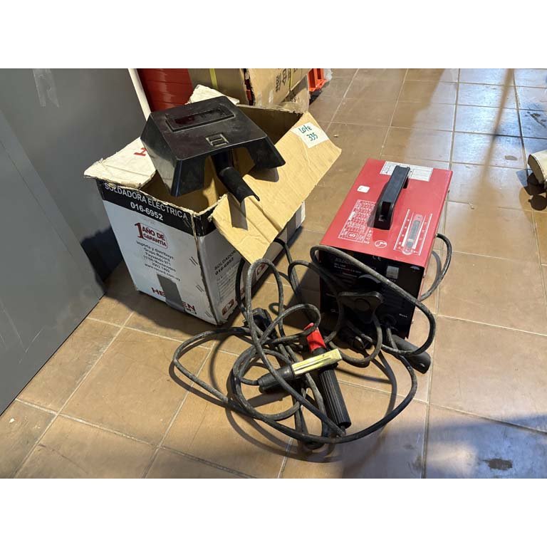 Item 2102528 - Image 0