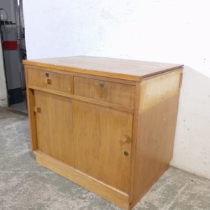 Aparador bajo de madera con 2 cajones y 2 puertas corredizas - imagen 4