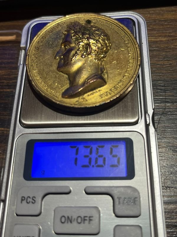 Medalla del Rey Fernando VII, Restablecimiento de la Constitución año 1820 - imagen 2