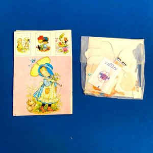 Álbum de Figuritas "Días Felices" con Figuras Recortables y Bolsa Sellada - imagen 2