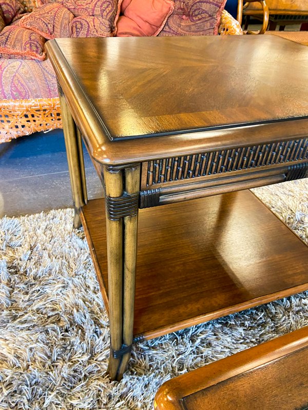 Mesa de Centro y Mesa Auxiliar Estilo Rústico con Vidrio y Ratán - imagen 1