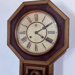 Reloj de Pared Waterbury Clock Co. USA Antiguo - Funciona - imagen 4