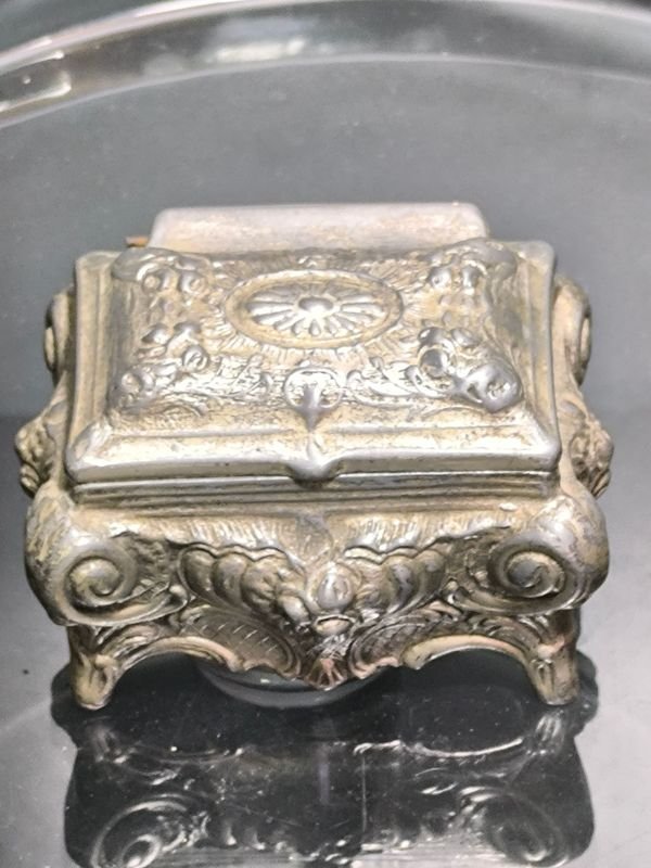Antiguo Alha Jero en Metal Plateado Estilo Rococo - imagen 1