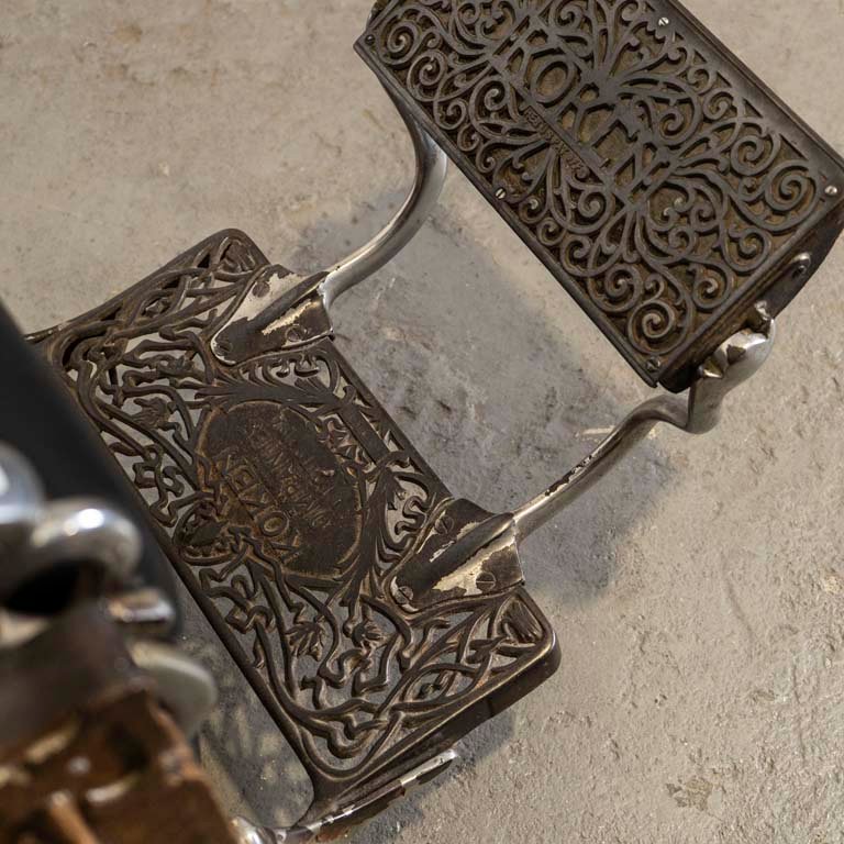 Item 2112915 - Image 1