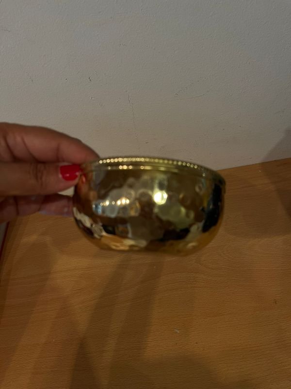 Portavelas de bronce con estilo y calidad - imagen 2