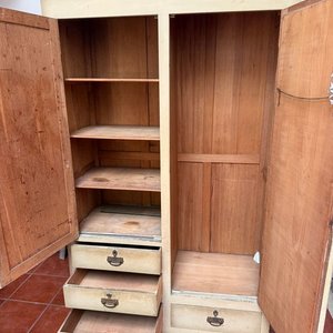Ropero Antiguo de Roble Pintado con Espejo Ovalado y Cajones - imagen 7