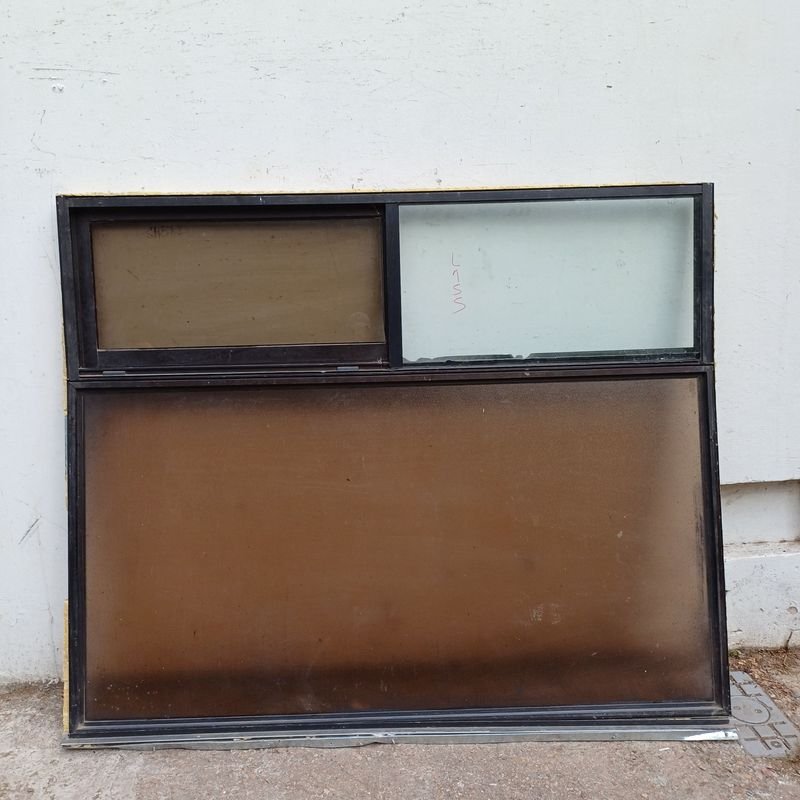 Item 870912 - Image 0