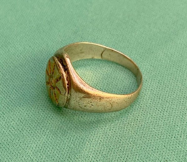 Anillo antiguo en plata y oro, estilo gauchesco - imagen 2