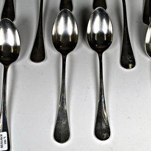 Diez Cucharas de Metal Christofle - imagen 4