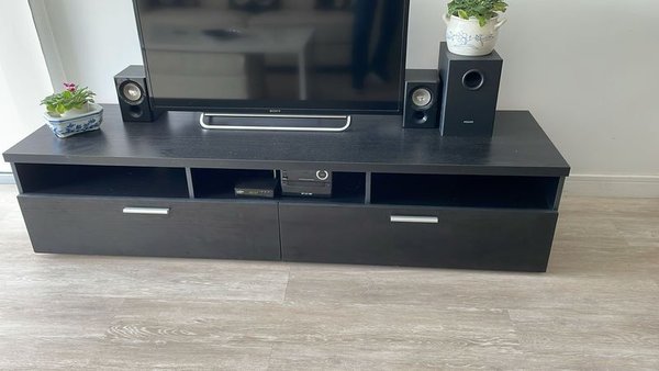 Mueble bajo para sala tipo Rack de TV con 2 estantes y 2 cajones - imagen 3