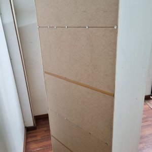 Mueble Alto Blanco con Puertas y Estante Central - imagen 4