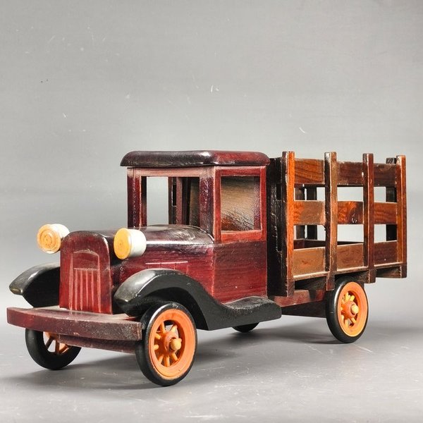 Modelo de Camión Ford en Escala 1/14 en Madera - imagen 1