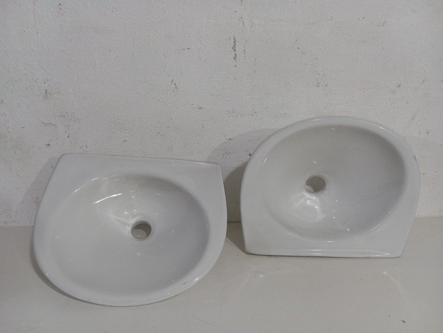 Duchas de porcelana blanca - imagen 2